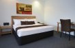 Best Western Geelong Motor Inn Deluxe King Spa 1